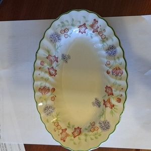 Churchville Vintage Plate